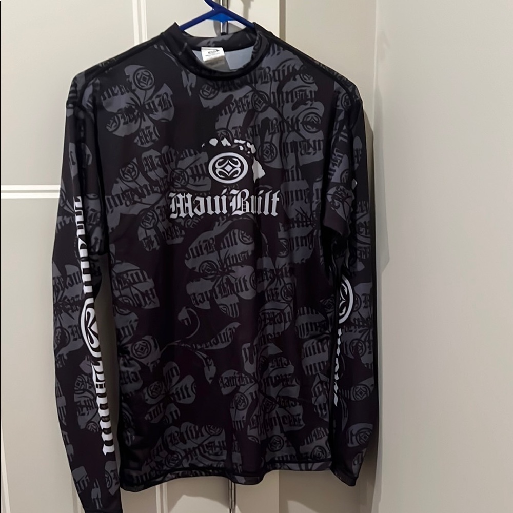 Maui Built Men’s Rash Guard